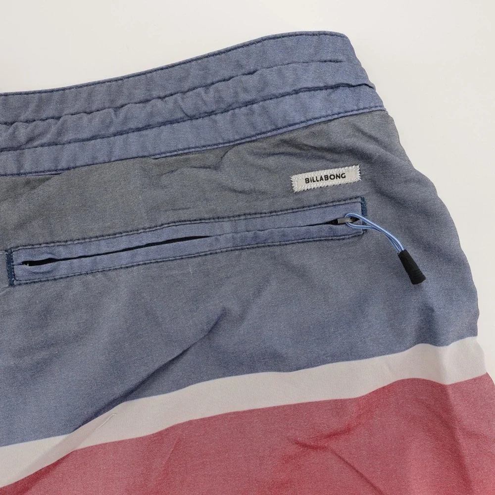 Billabong Lo‎ Tides Striped Ombre Board Shorts Blue Red Mens Size 34 Inseam 8